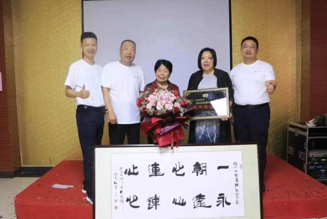 以熱愛(ài)之情，行誠信之事，做利他之人——太康總代理陳乾新訪(fǎng)談錄